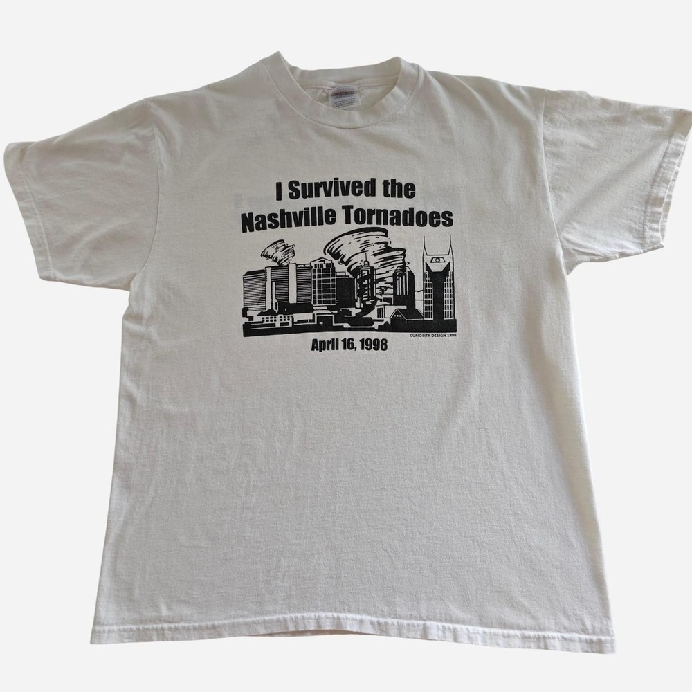 Vintage 1998 Nashville Tornadoes I Survived T-Shirt Hanes Heavyweight White L